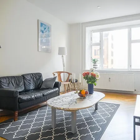Sanders Frontier - Endearing Two-bedroom Near Royal Palace Apartment Copenhagen