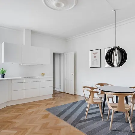 Sanders Frontier - Endearing Two-bedroom Near Royal Palace * Copenhague